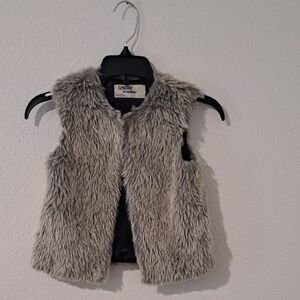 OshKosh B'gosh Faux Fur Vest in Gray